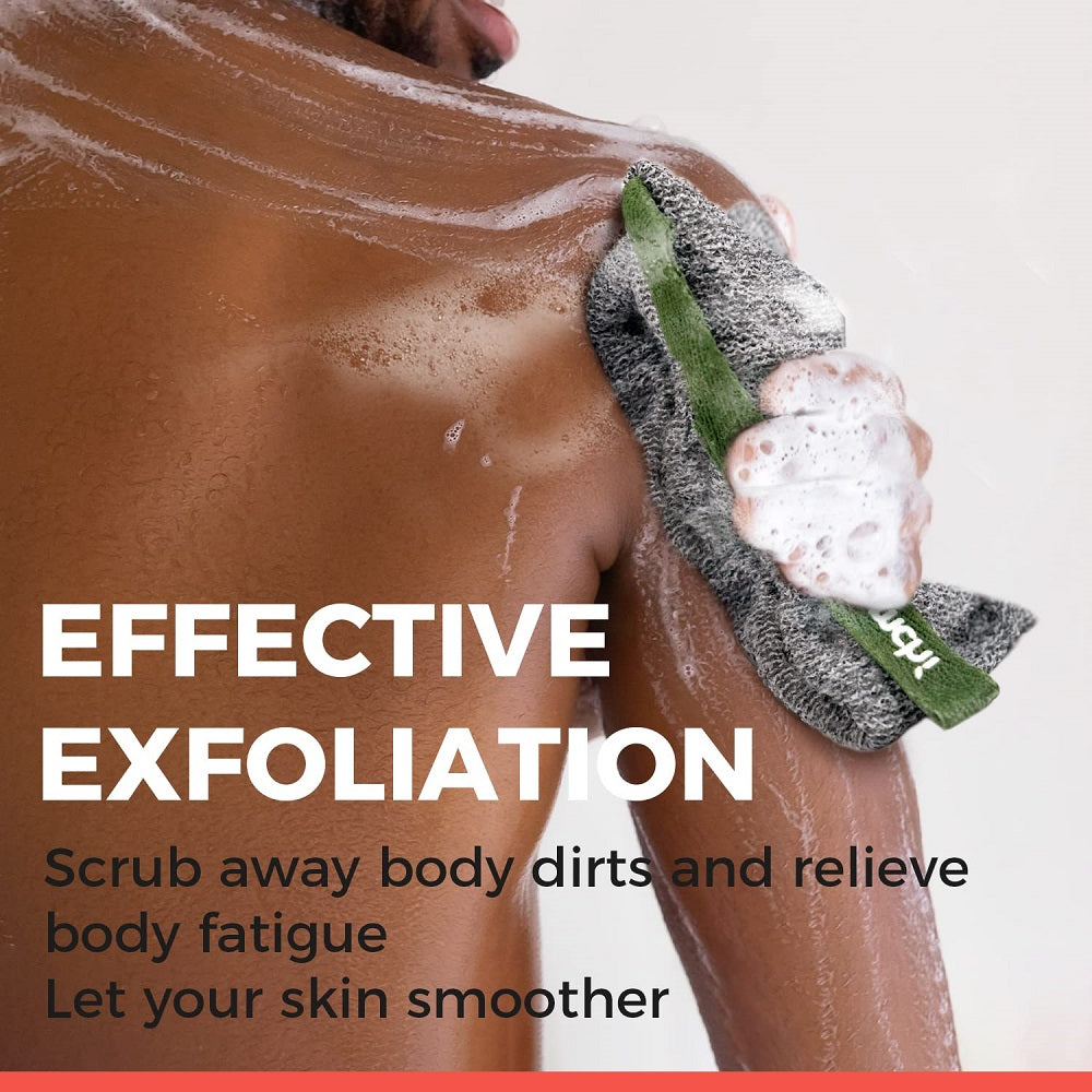 A Man Scrub His Body With Zomchi Soap Pouch And Soap Saver Pocket