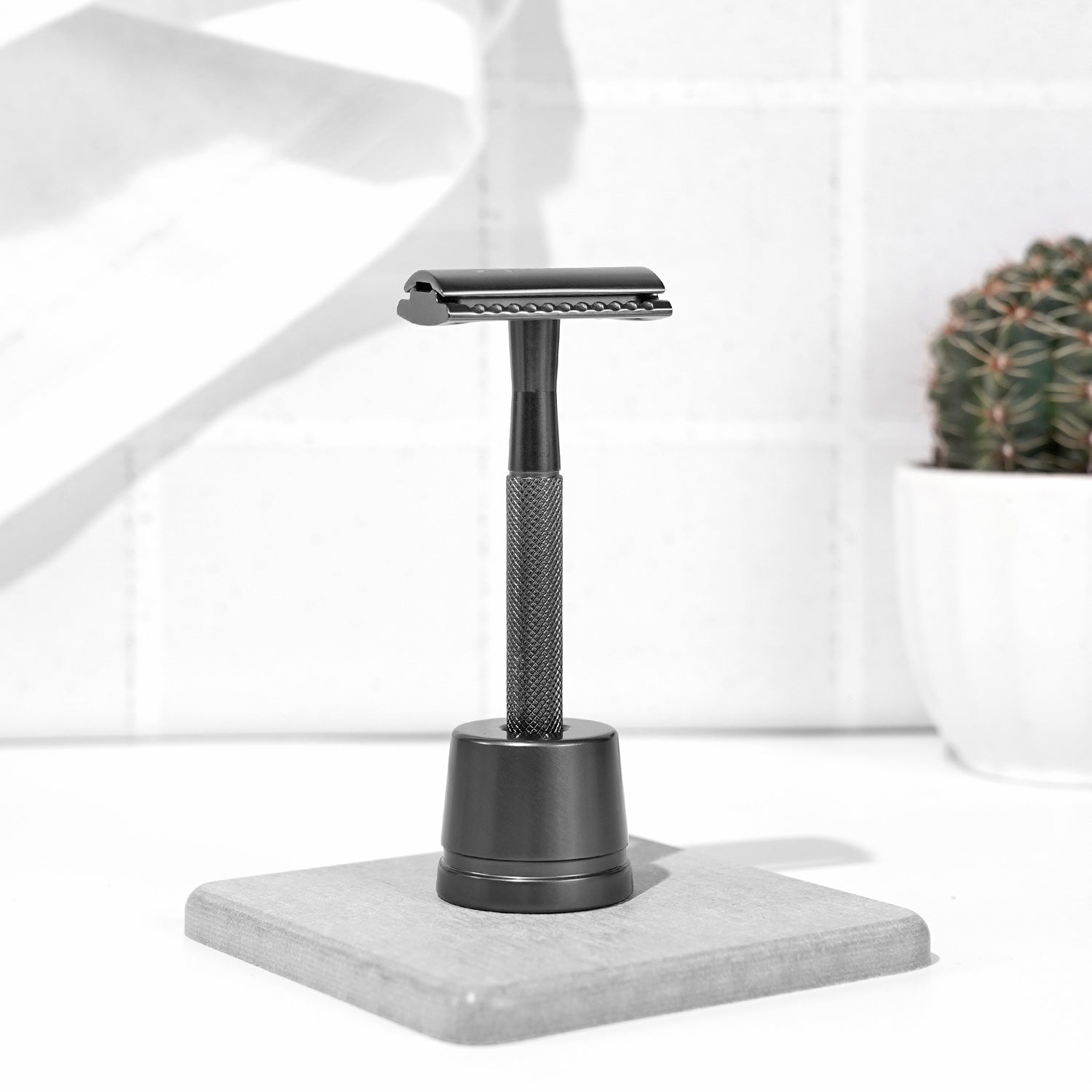 Black 2024 Double Edge Safety Razor with Stand for Men