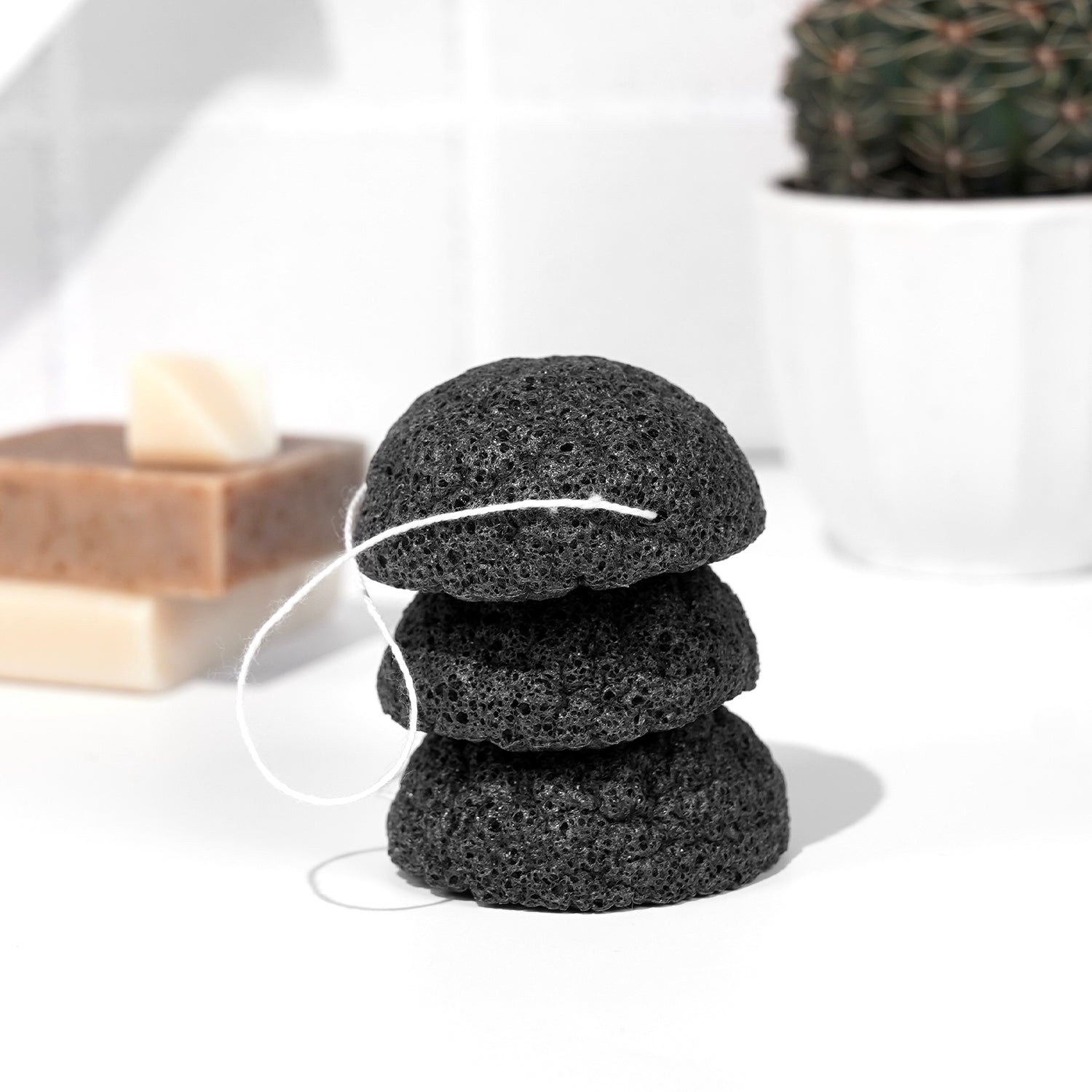 ZOMCHI fACIAL Cleansing Sponge